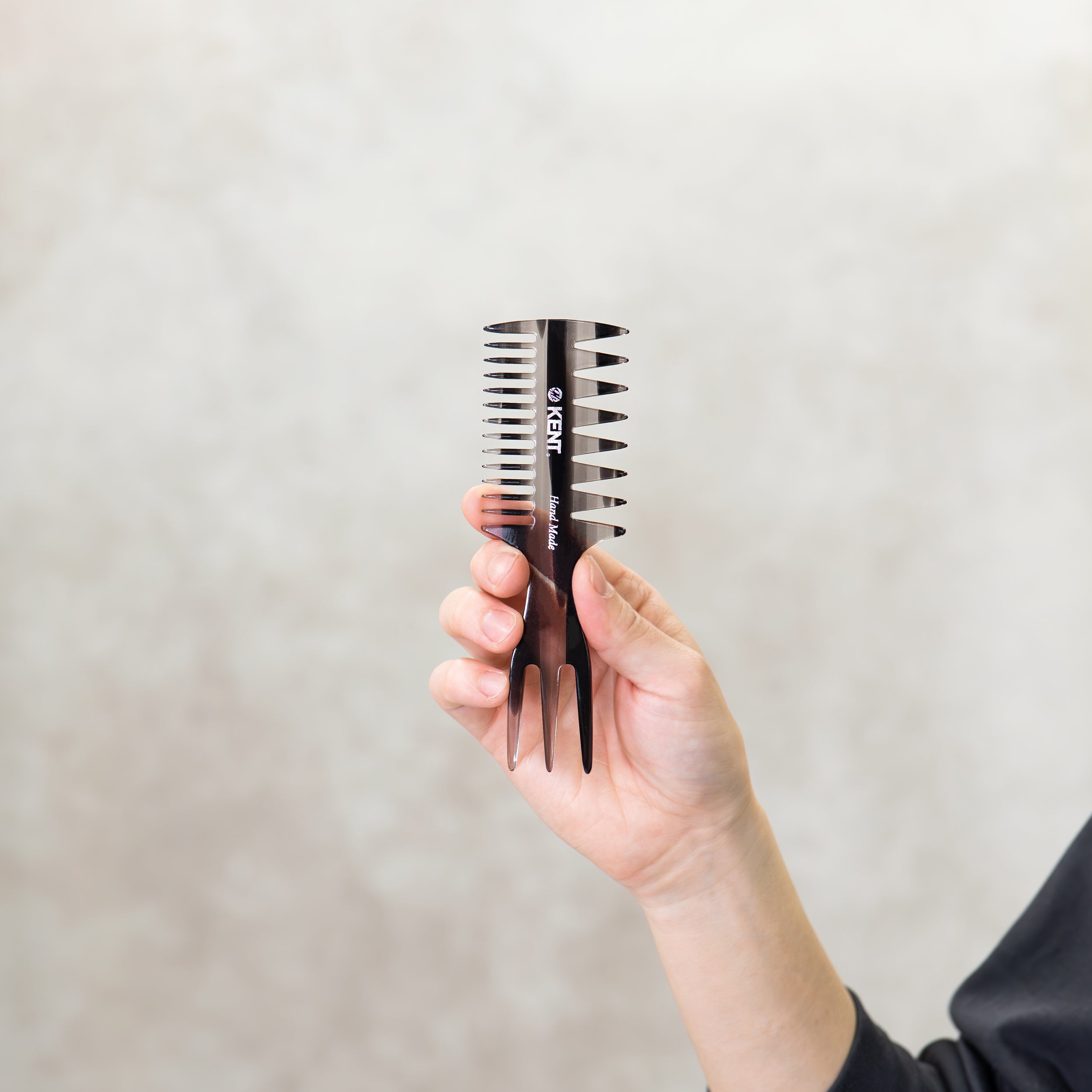 フィッシュテール メッシュコーム 57TG 《G.B.KENT & SONS公式》