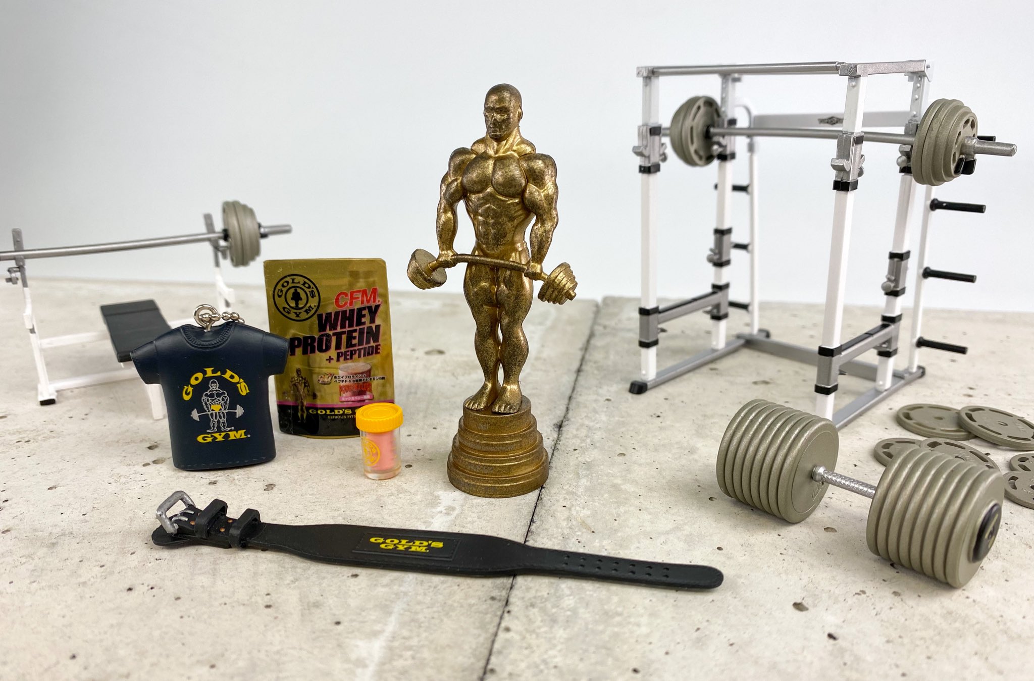 bayFM「AWAKE」にて「ゴールドジムミニチュアコレクション」についてご