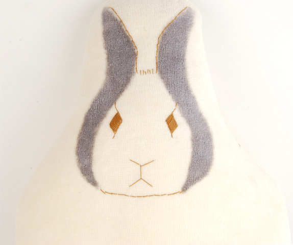 ご予約】Tomotake 動物クッション（ウサギ）｜恵文社一乗寺店