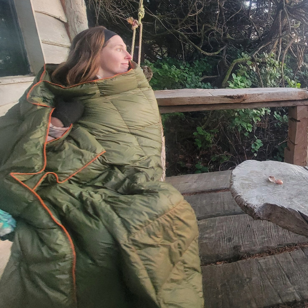 Cozy Nest Down Blanket, Lightweight Packable Blanket for Camping