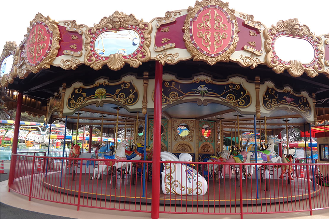 メリーゴーランド | Auto Mirai 華蔵寺遊園地