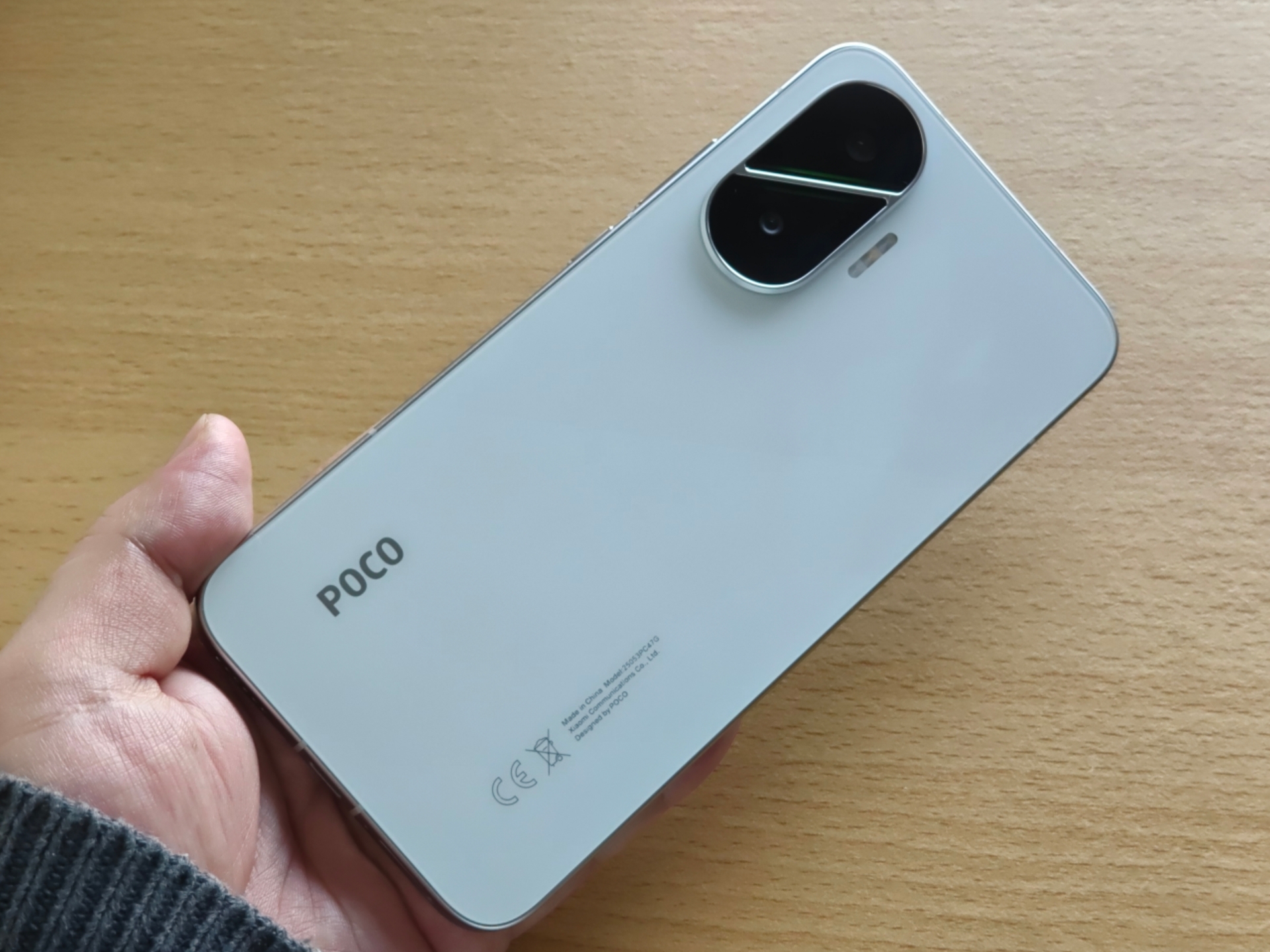 POCO F7レビュー、5万円台でフラッグシップクラスの処理能力と強力