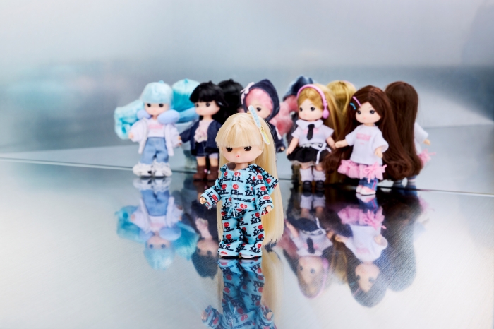 ILLIT、1st Single Album 'NOT CUTE ANYMORE' でトレンドを貫く