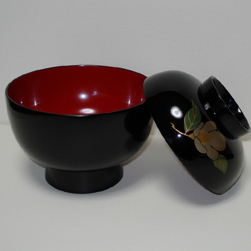 輪島塗 雑煮椀 布袋形 蓋付き -白椿の蒔絵仕上げ(蓋表)- [内面朱色