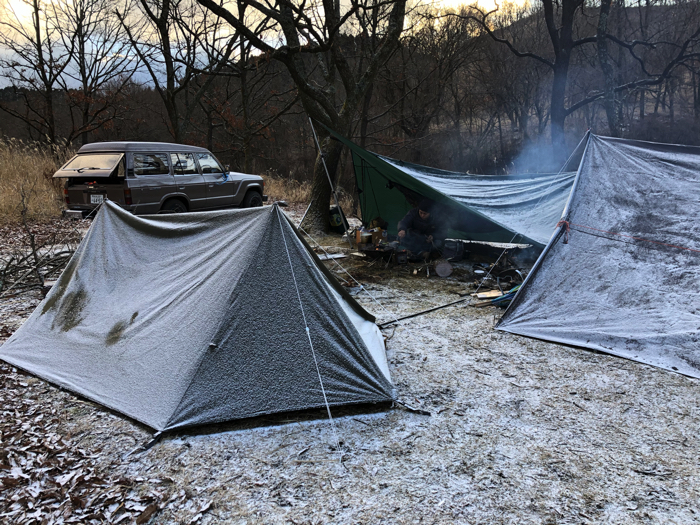 バンドックソロベースの教科書！雨・スカート・薪ストーブ全て網羅