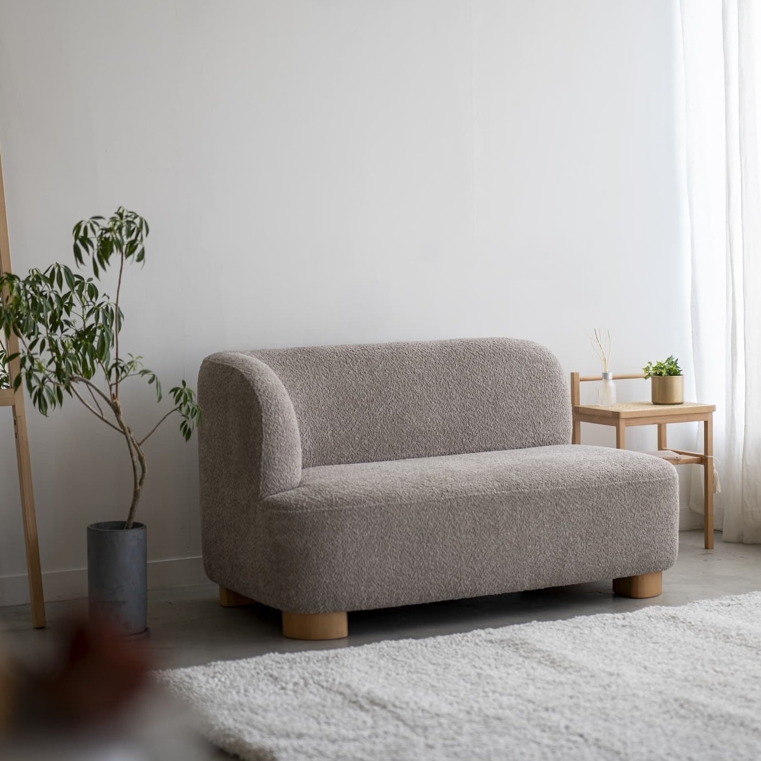 ソファ｜ブークレアームソファ - territory