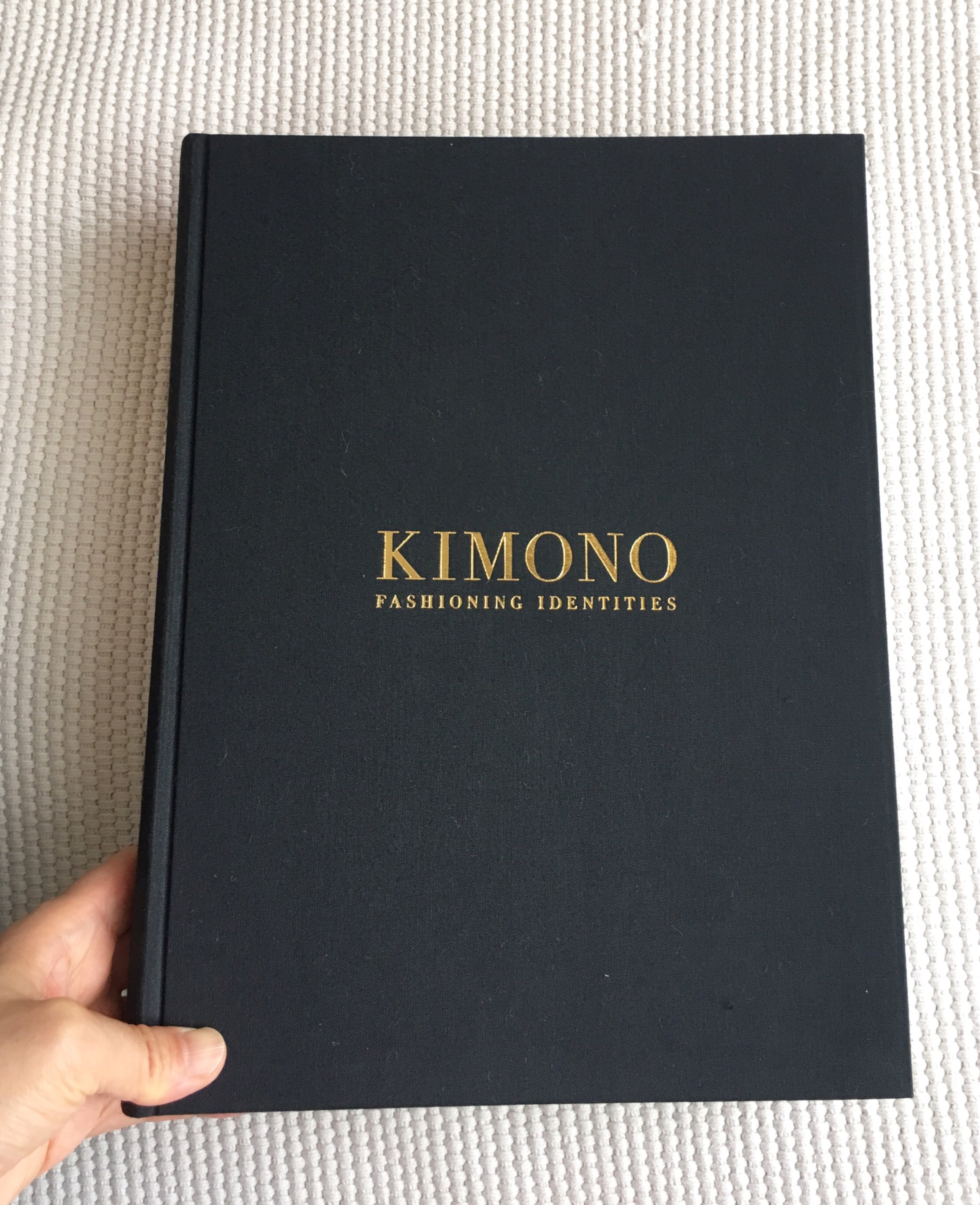 東京国立博物館特別展「きものKIMONO」の図録が家に届いたらすごかった