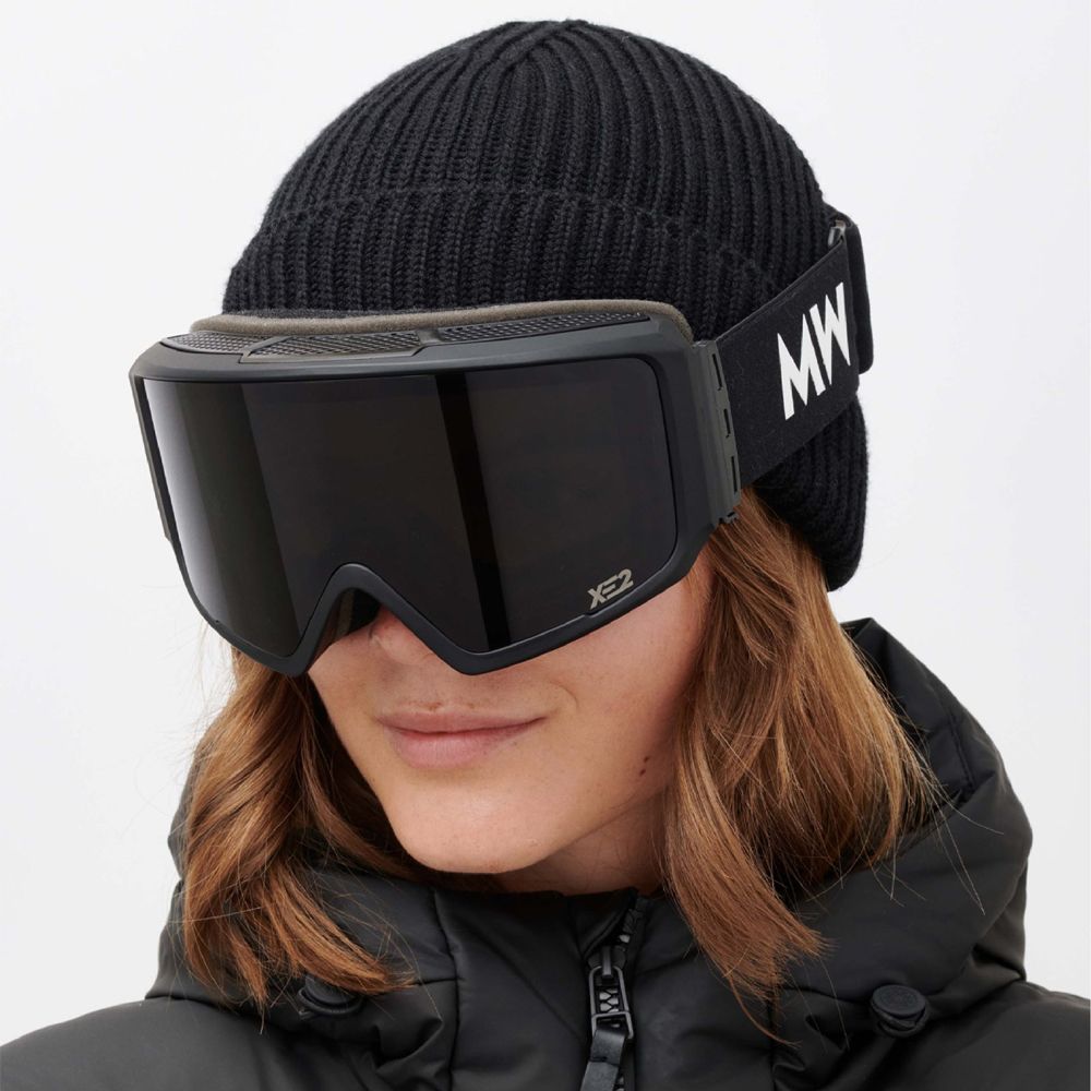 MESSYWEEKEND - FLIP XE2 - ASIAN FIT / Black Dark Grey | Kindustry