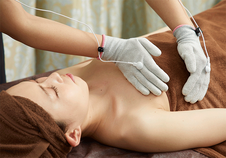 東京でリリースカッター施術を受けたい方 | 筋膜リリースマシン