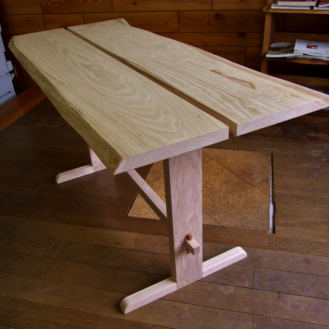 2枚の栗天板を使ったカウンターテーブル | 一枚板xオイル仕上げの専門