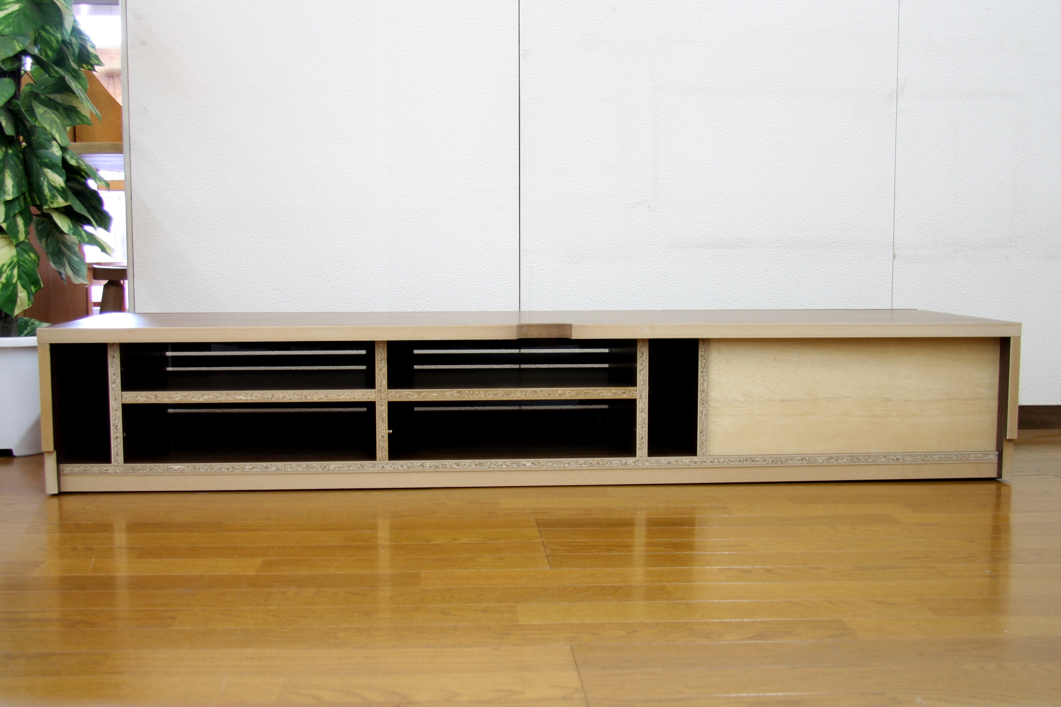 テレビボード オッジオ – 木下家具