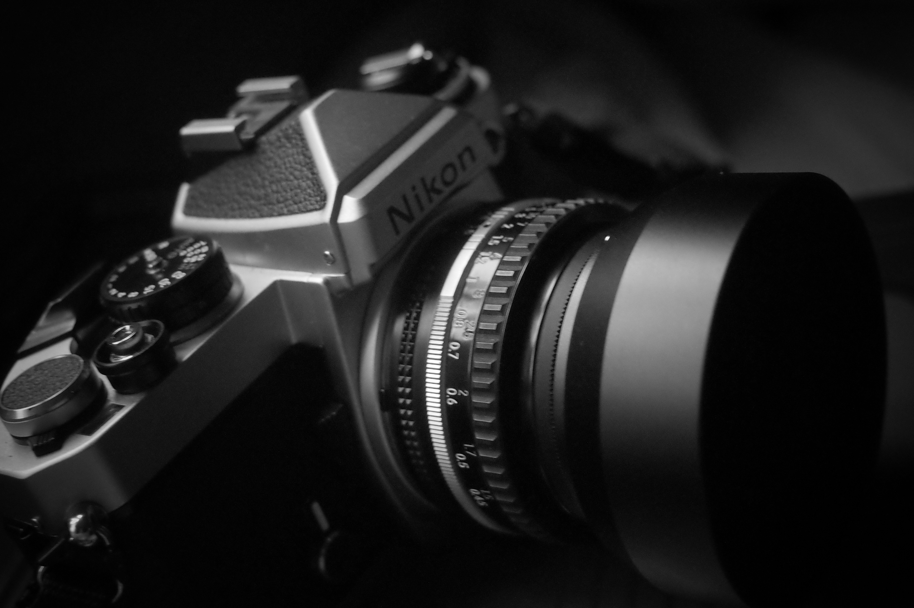 なぜ、フィルムカメラのデザインにこうも惹かれるのか。｜記憶カメラ