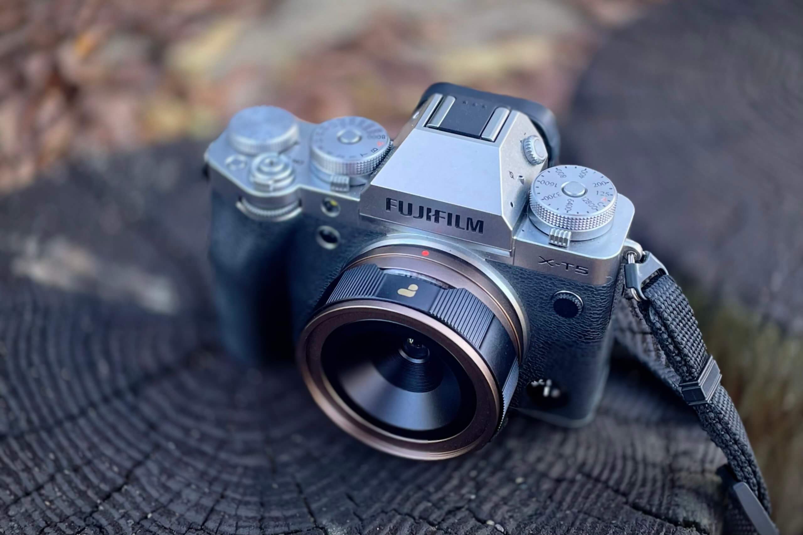 これは楽しい。意図した光線漏れと遊ぶ〈LightLeakレンズ〉の試し撮り