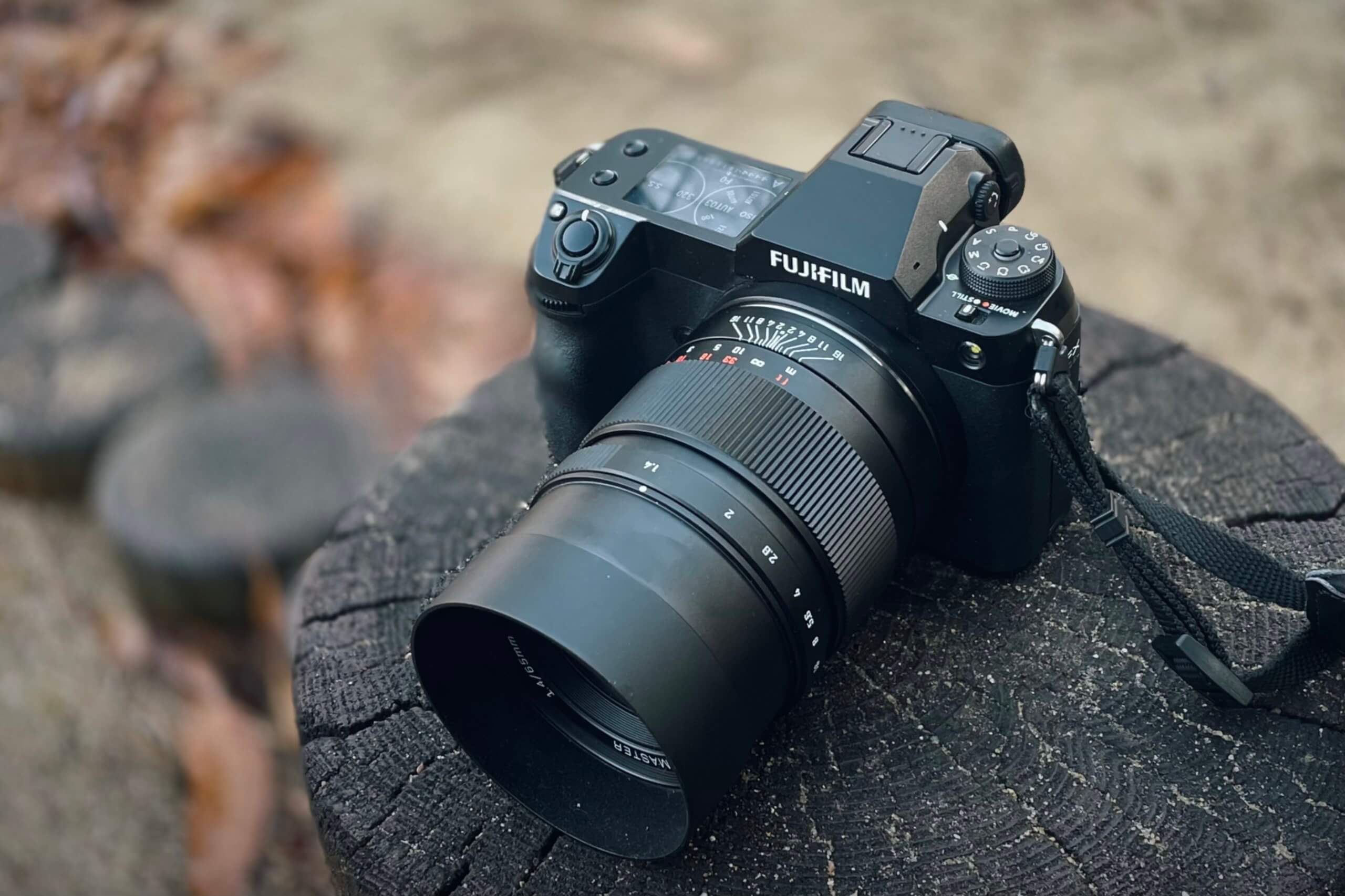 FUJIFILM GFXと明るいMitakonレンズの快楽。僕の場合だけど。｜記憶カメラ