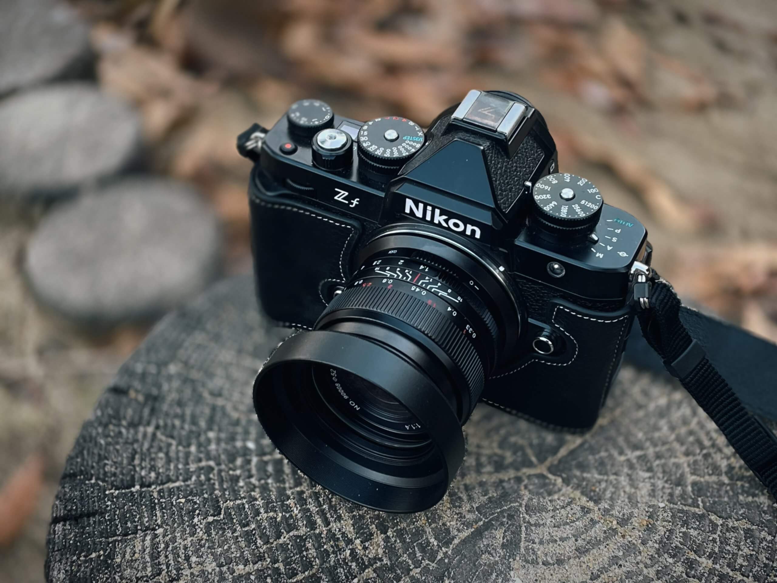 オールドレンズを楽しむなら、フルサイズでクラシックなNikon Zfは最強