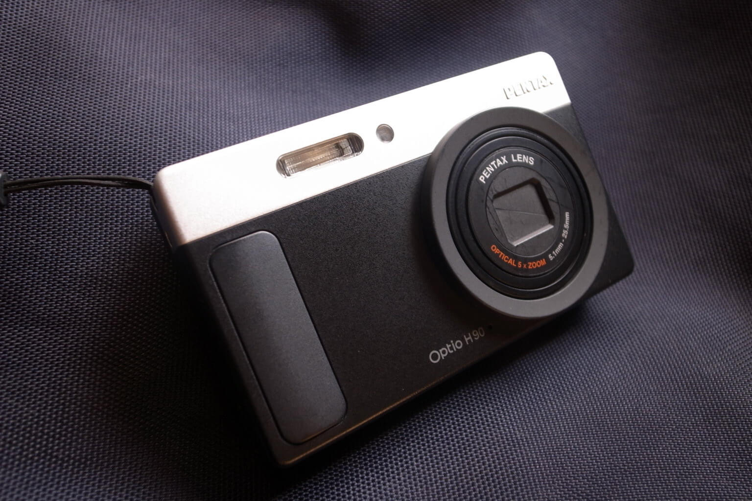 あのPENTAX auto 110のようなコンデジ〈Optio I-10〉が素敵すぎる