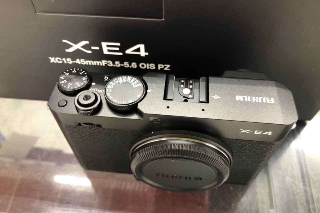 フィルムカメラ時代好きな人間のハートを撃ち抜く、FUJIFILM X-E4