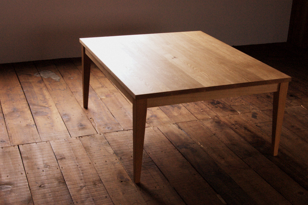 ナラ無垢材のローテーブル | 無垢を基本としたオリジナル・オーダー