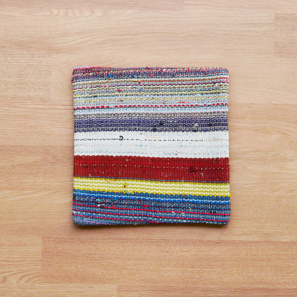 オールドキリム（裂き織り） キリムクッションカバー 30×30㎝ (C-14236