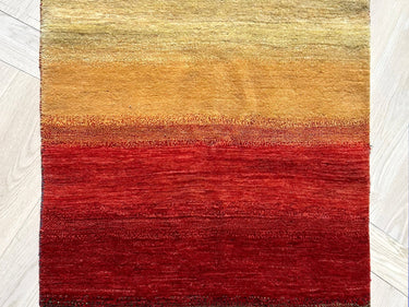 遊牧民の絨毯 】Zollanvari ゾランヴァリ ギャッベ 119×82㎝ (No.04094