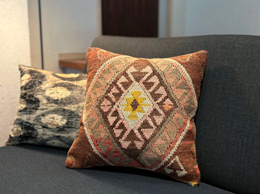 C-15290_6_375x281_crop_center.