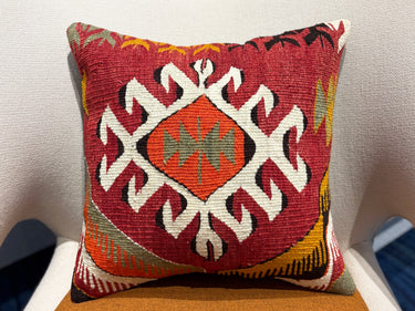 オールドキリム キリムクッションカバー 45×45㎝ (C-15476) – キリム屋
