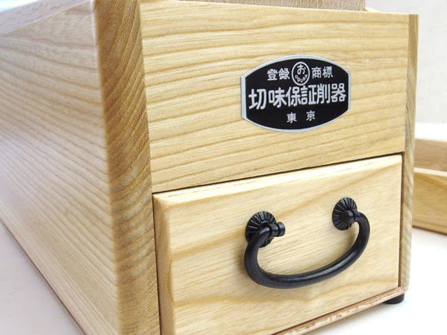 かつお節削り器「弁次郎」 | 吉粋(きっすい) 北海道から全国へ