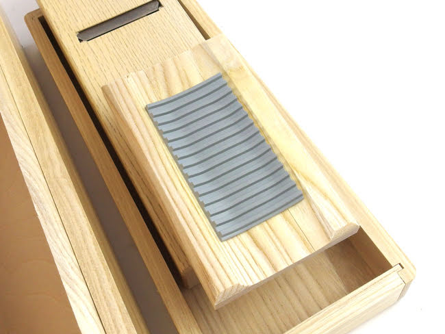 かつお節削り器「弁次郎」 | 吉粋(きっすい) 北海道から全国へ