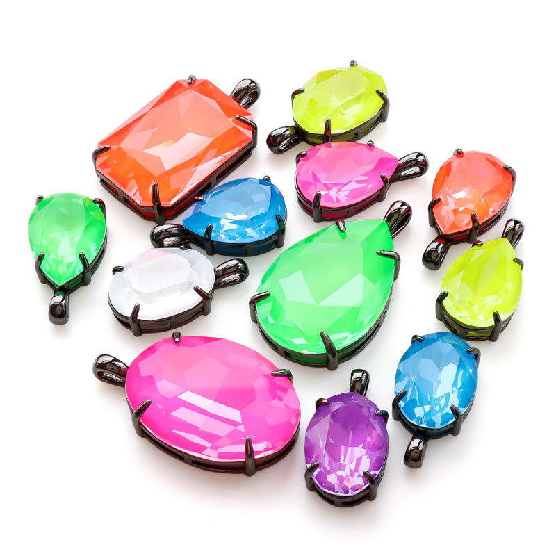 貴和クリスタル ＃4320 クリスタルエレクトリックブルーイグナイト