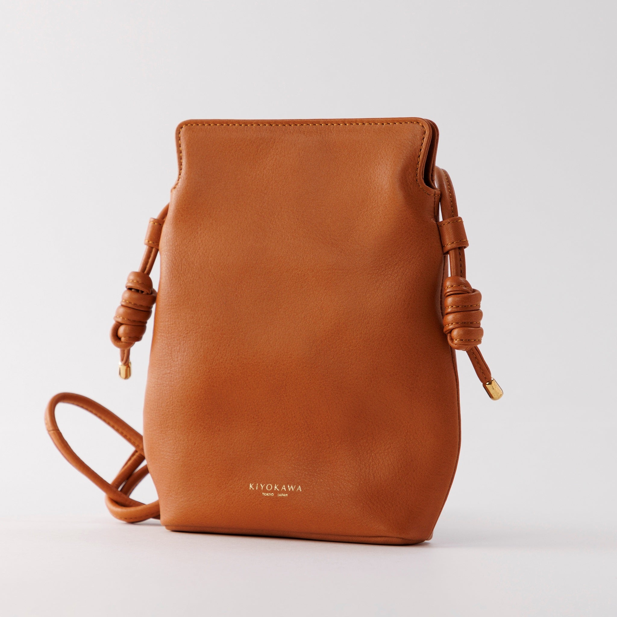 柔らかな牛革 ミニショルダーポシェット【ZIT002】軽量220g 本革 巾着