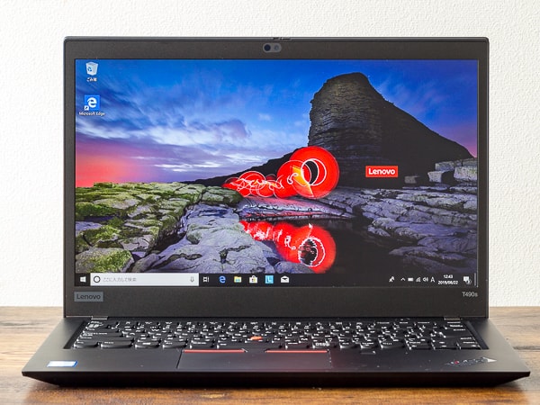 ThinkPad T490s レビュー：携帯性とパフォーマンスのバランスに優れた