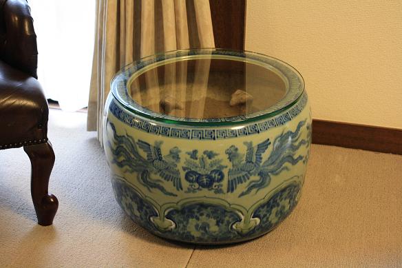 人気急上昇中の火鉢に強化ガラスを置くタイプをご注文になられたお客様