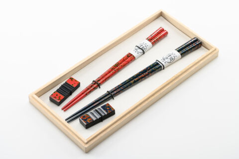 夫婦箸・箸置きセット 藍・桃 | 津軽塗 小林漆器のネット通販