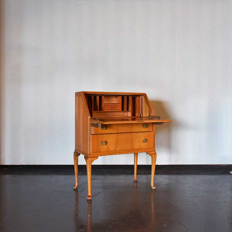 ライティングビューローデスク/FU-245D – 神戸アンティークウェアハウス