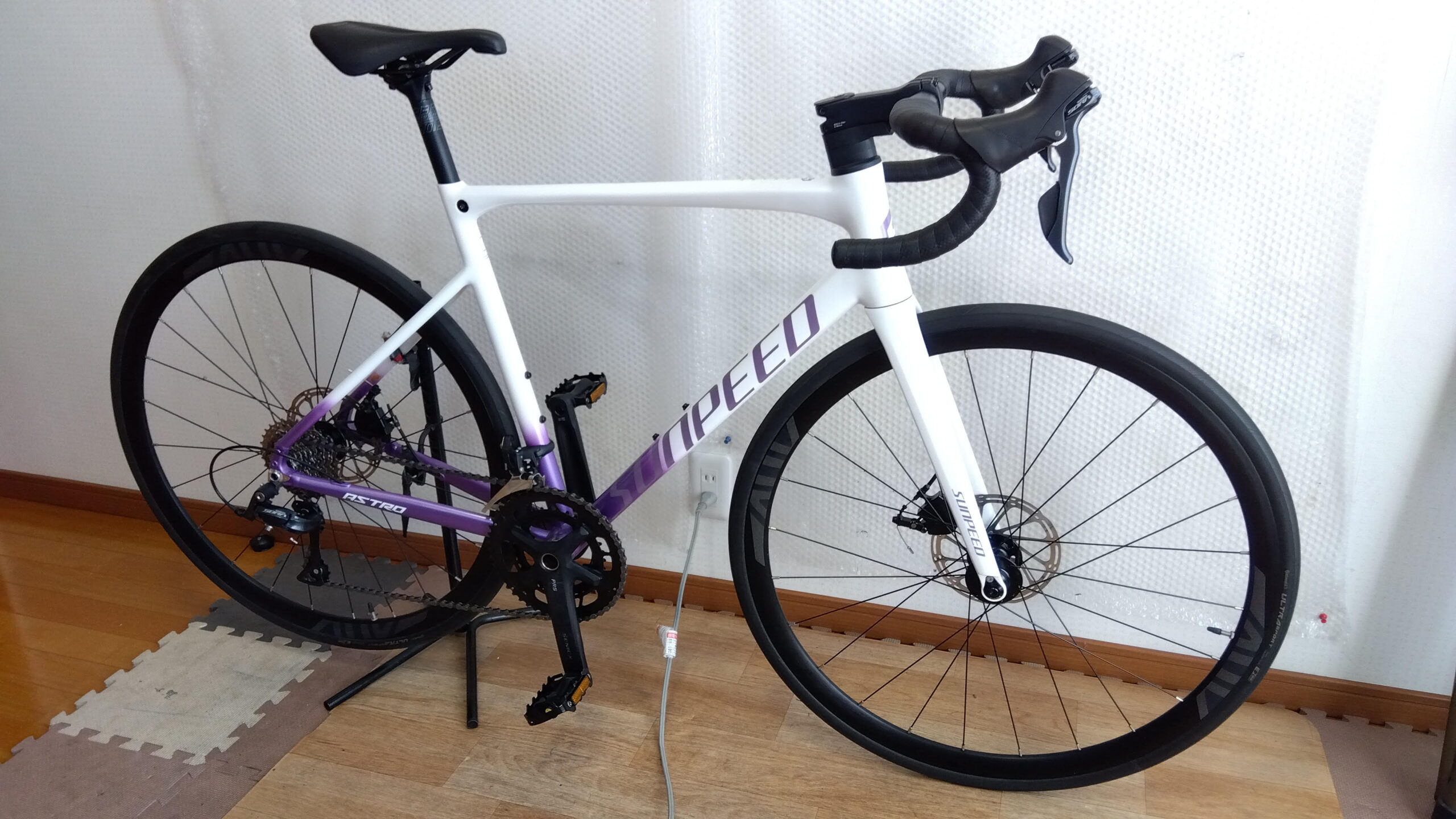 まだ買える！】SUNPEED ASTRO 2024モデル入荷！商品ページでは