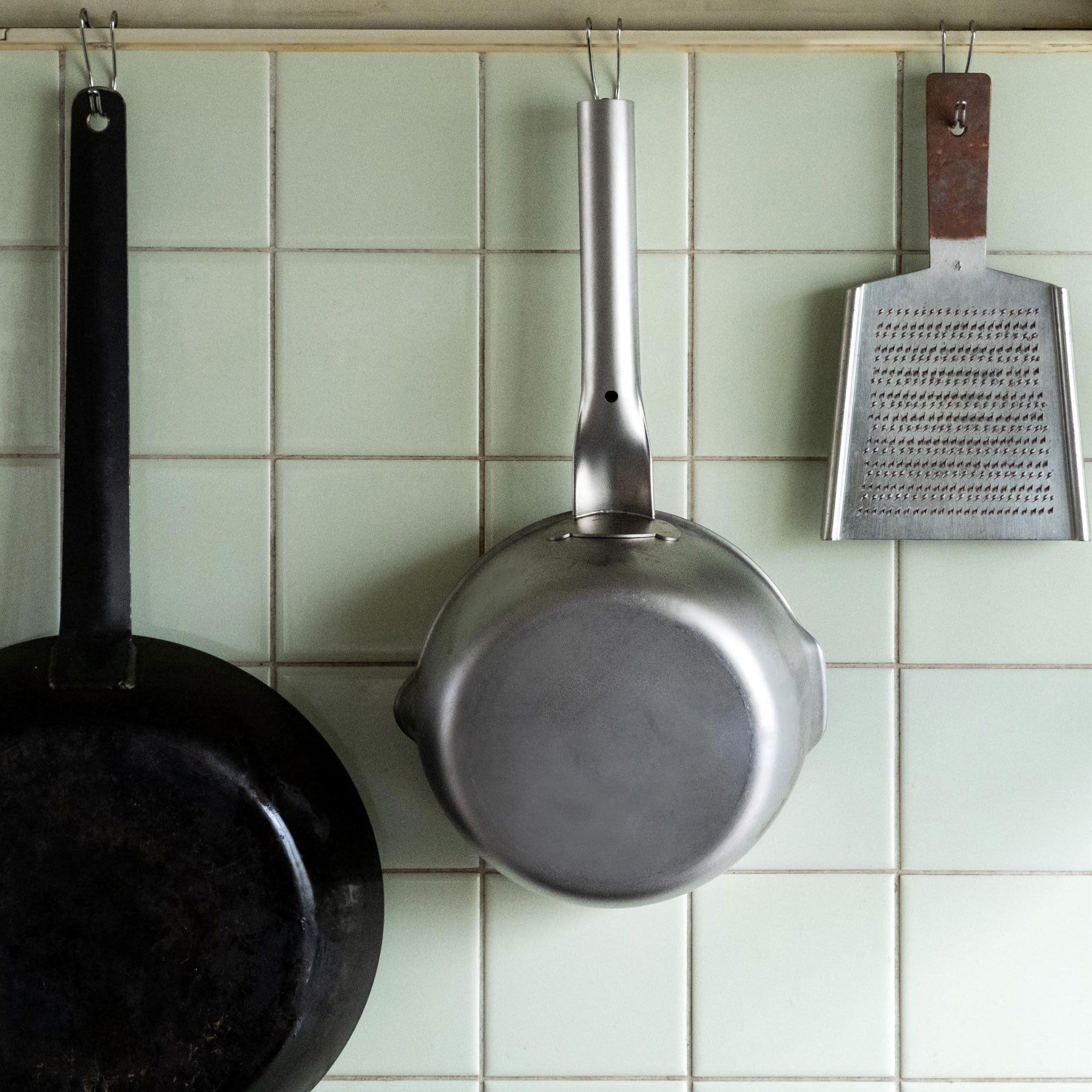 3層鋼 深型行平鍋 18cm – 仔犬印公式オンラインストア