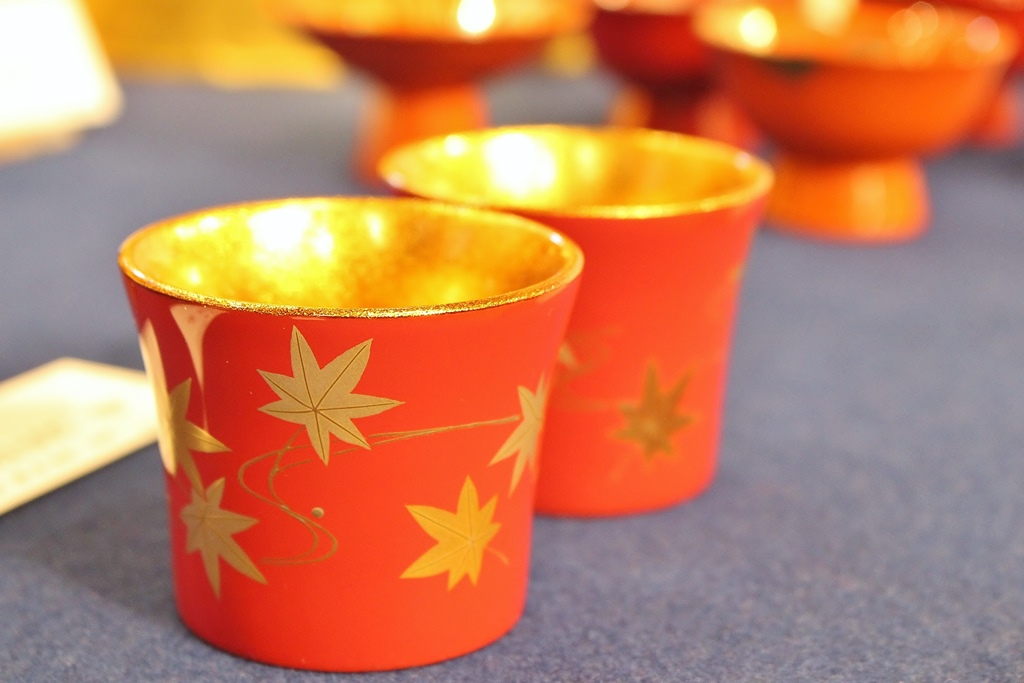 季節と輪島塗 | 伝統工芸 青山スクエア