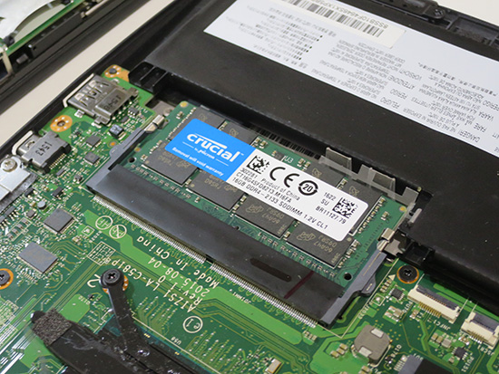 Crucial 16GBメモリ DDR4 SODIMM ThinkPad X260とYoga260で交換・動作