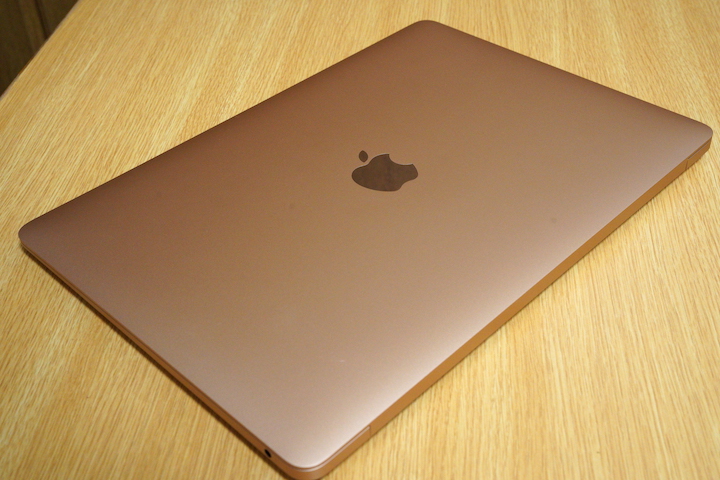世間の高評価に流されて「MacBook Air（M1,2020）」レビュー §1 購入編