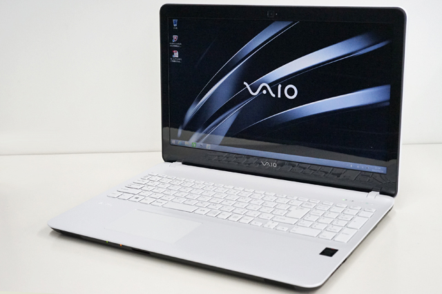 VAIO Fit 15E | mk2」のホワイトカラー＆BD搭載の最上位モデルを