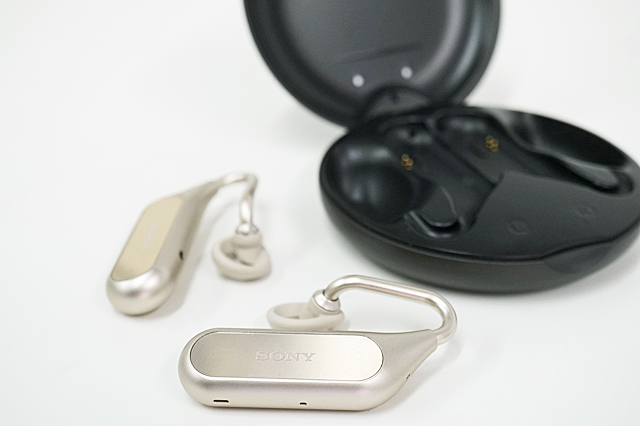 Xperia Ear Duo（XEA20）」の初期セットアップ。長く着けていられる