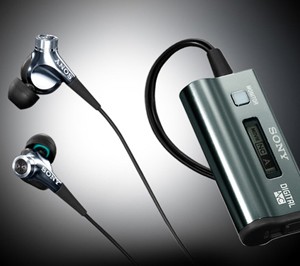 デジタルノイズキャンセリングヘッドホン「MDR-NC300D」を使ってみた