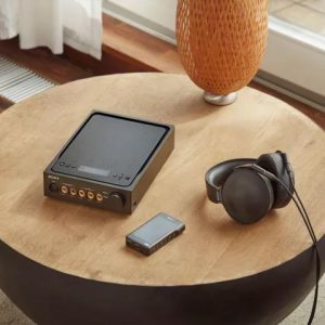 世のパパを救うワイヤレスヘッドホン「MDR-DS6000」 - ソニーが基本的