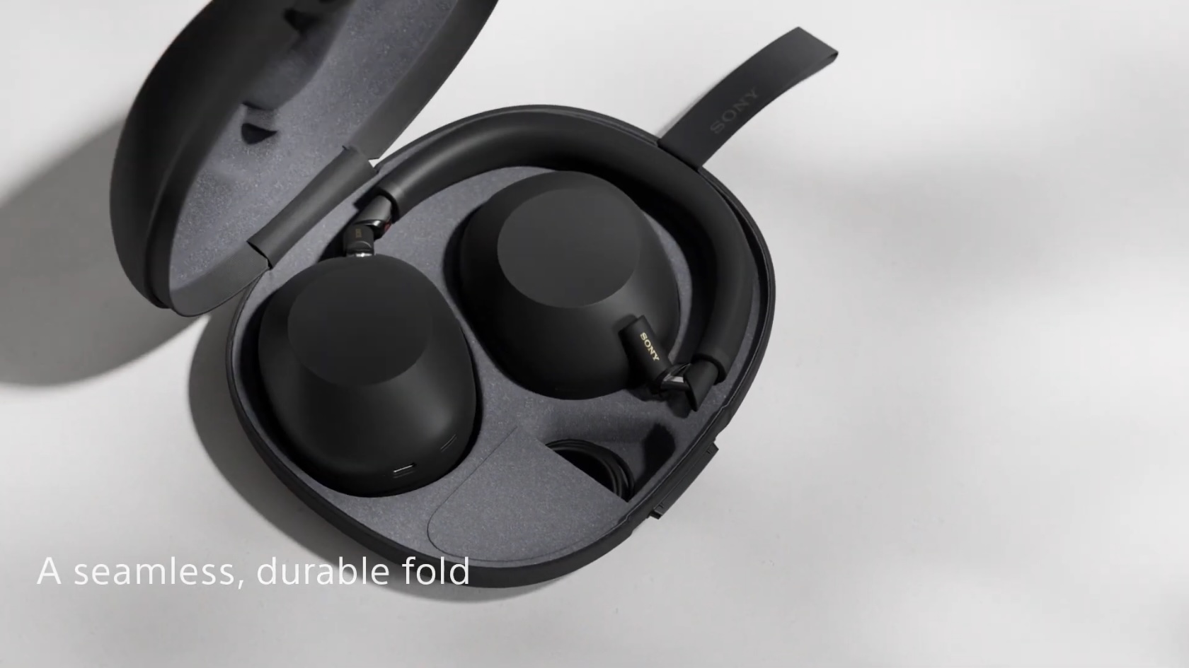 ソニー海外公式、ワイヤレスノイズキャンセリングヘッドホンの最新