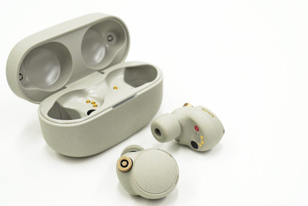 ワイヤレスノイズキャンセリングステレオヘッドセット「WF-1000XM4」を