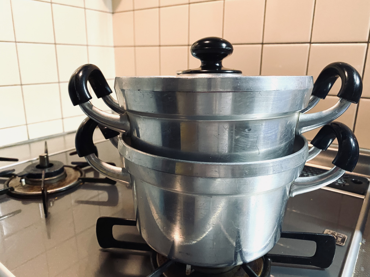 冷やご飯もおいしい！ 登紀子ばぁばが愛したトオヤマ亀印の「文化鍋