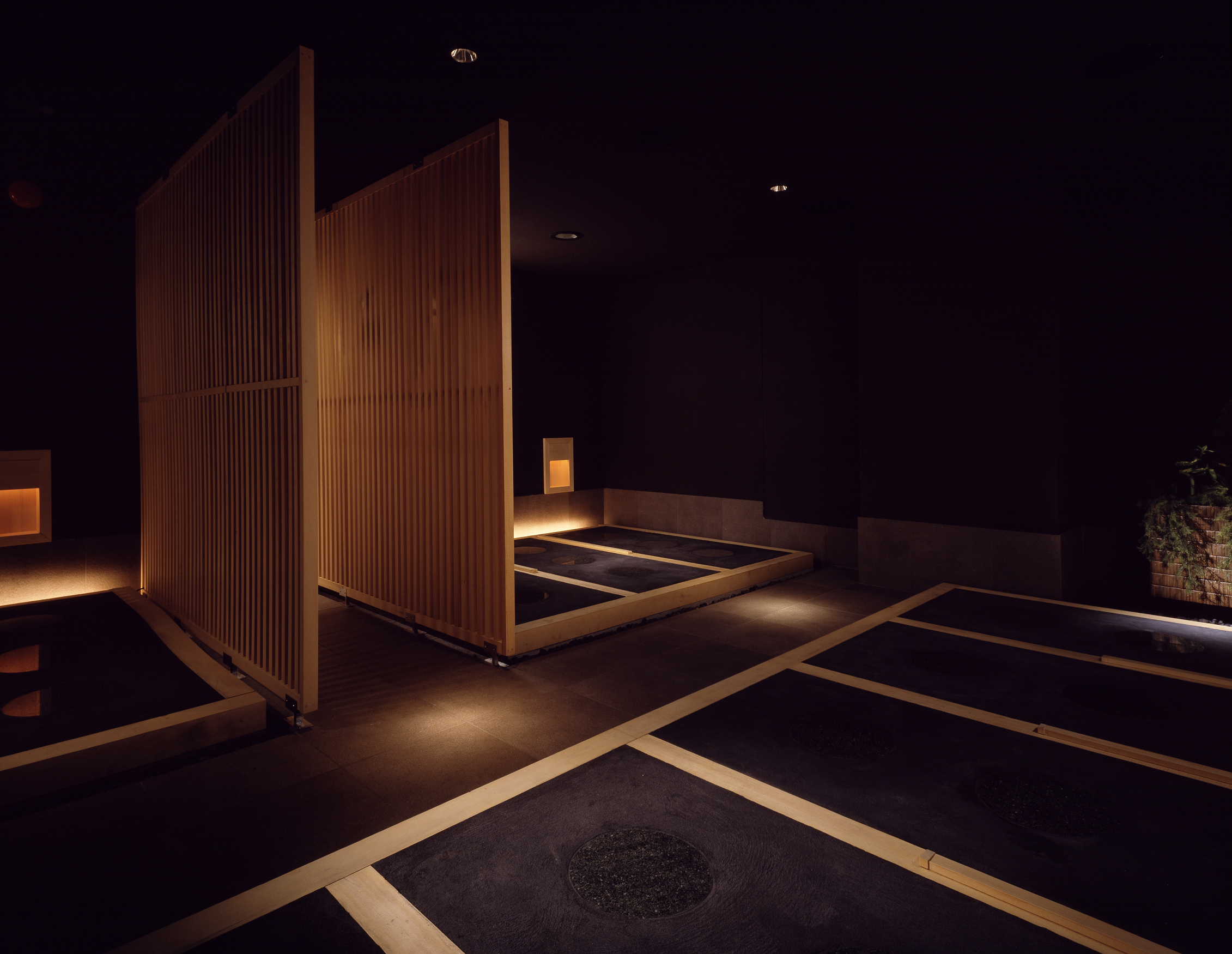 岩盤浴 TERRA渋谷店 | WORKS | KURU CO.,LTD