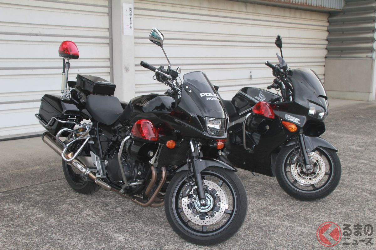 警察官愛用 シグナルライト 信号灯 マグライト 白バイ 黒バイ 黒豹