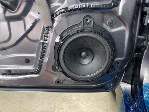 日産・リーフ】純正スピーカーからFOCALPS165FSEグレードUP