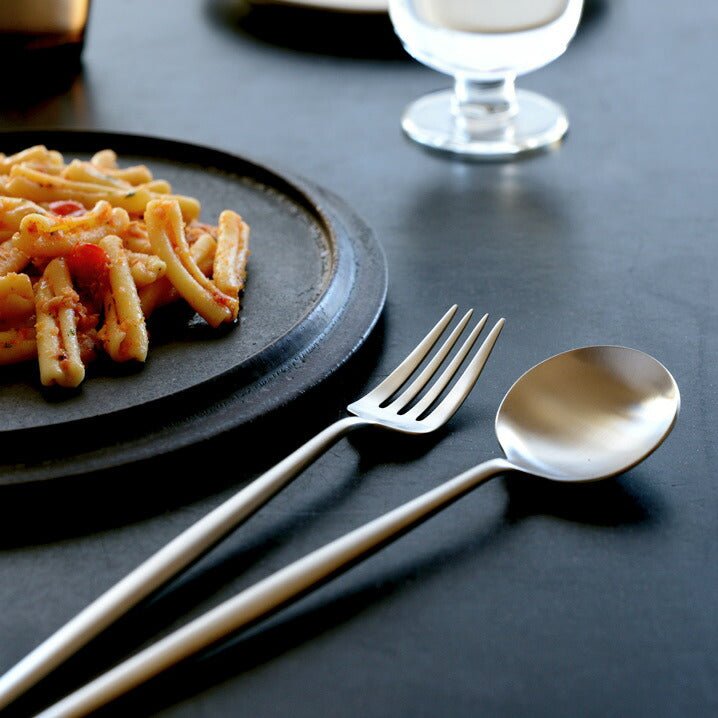 クチポール MOON/ムーン ディナー 4本 ギフトセット マットシルバー 黒